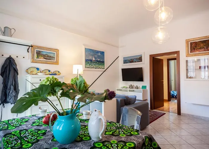 Gioia Home: A Due Passi Dalla Stazione E Con Posto Auto