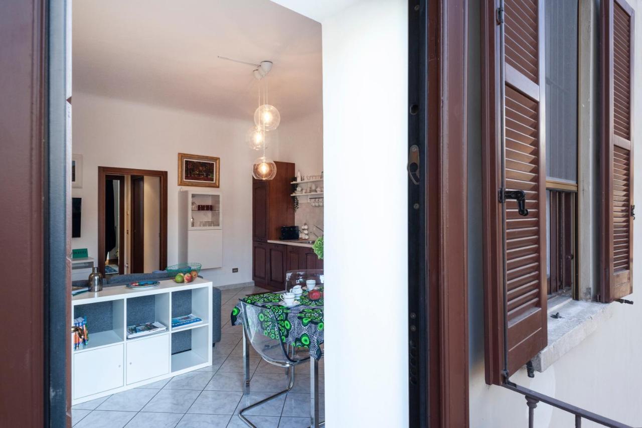Gioia Home: A Due Passi Dalla Stazione E Con Posto Auto Apartment Mailand