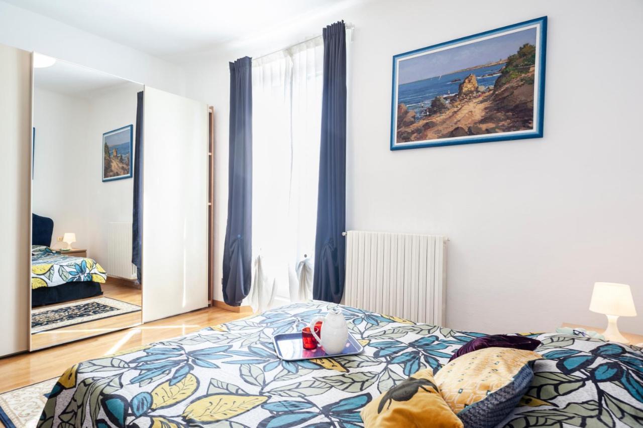 Gioia Home: A Due Passi Dalla Stazione E Con Posto Auto Apartment